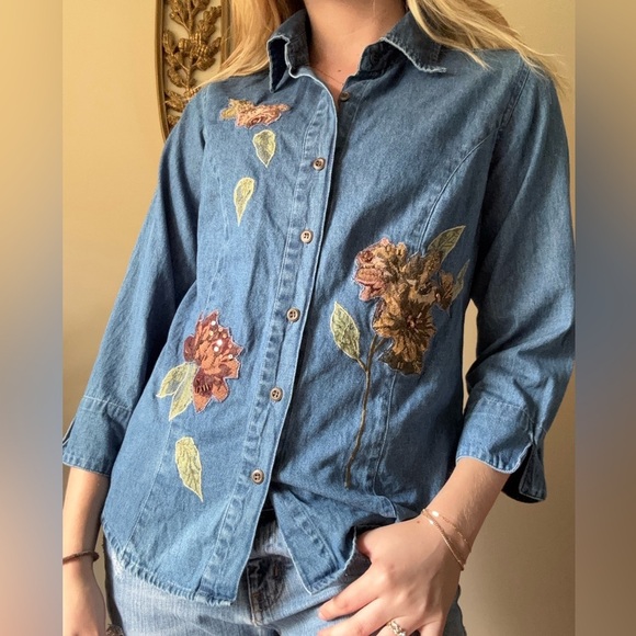 Floral Embroidered Denim Jacket - Picture 2 of 10
